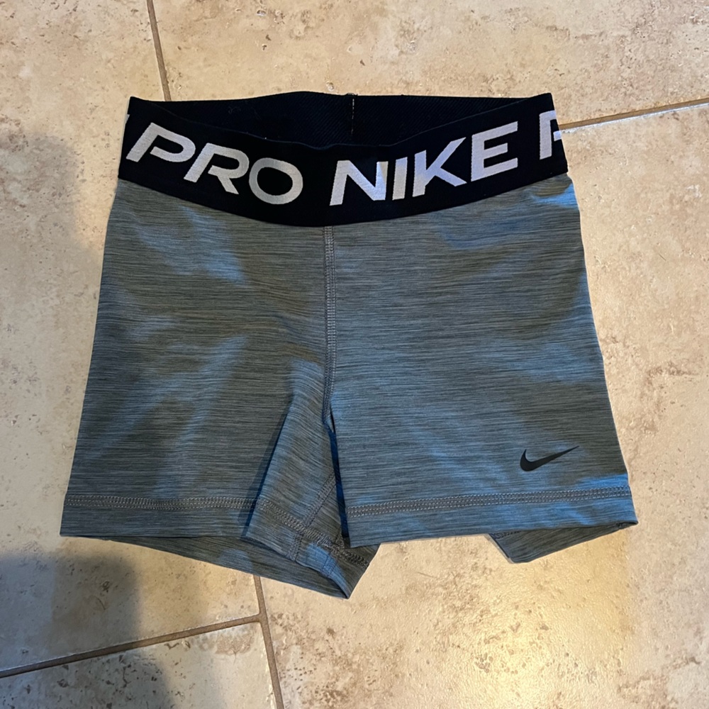 nike pros